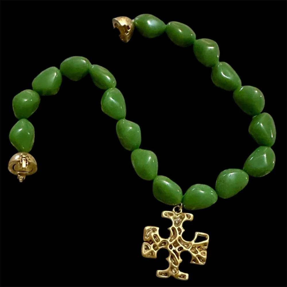 New Auth. Tory Burch Roxanne Statement Necklace; Green w/ Gold Pendant with Tag